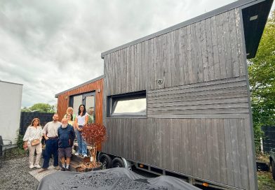 Die SPD-Fraktion informiert sich: Wohnen im Tiny House
